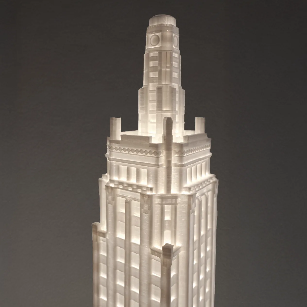 Carbon & Carbide Building