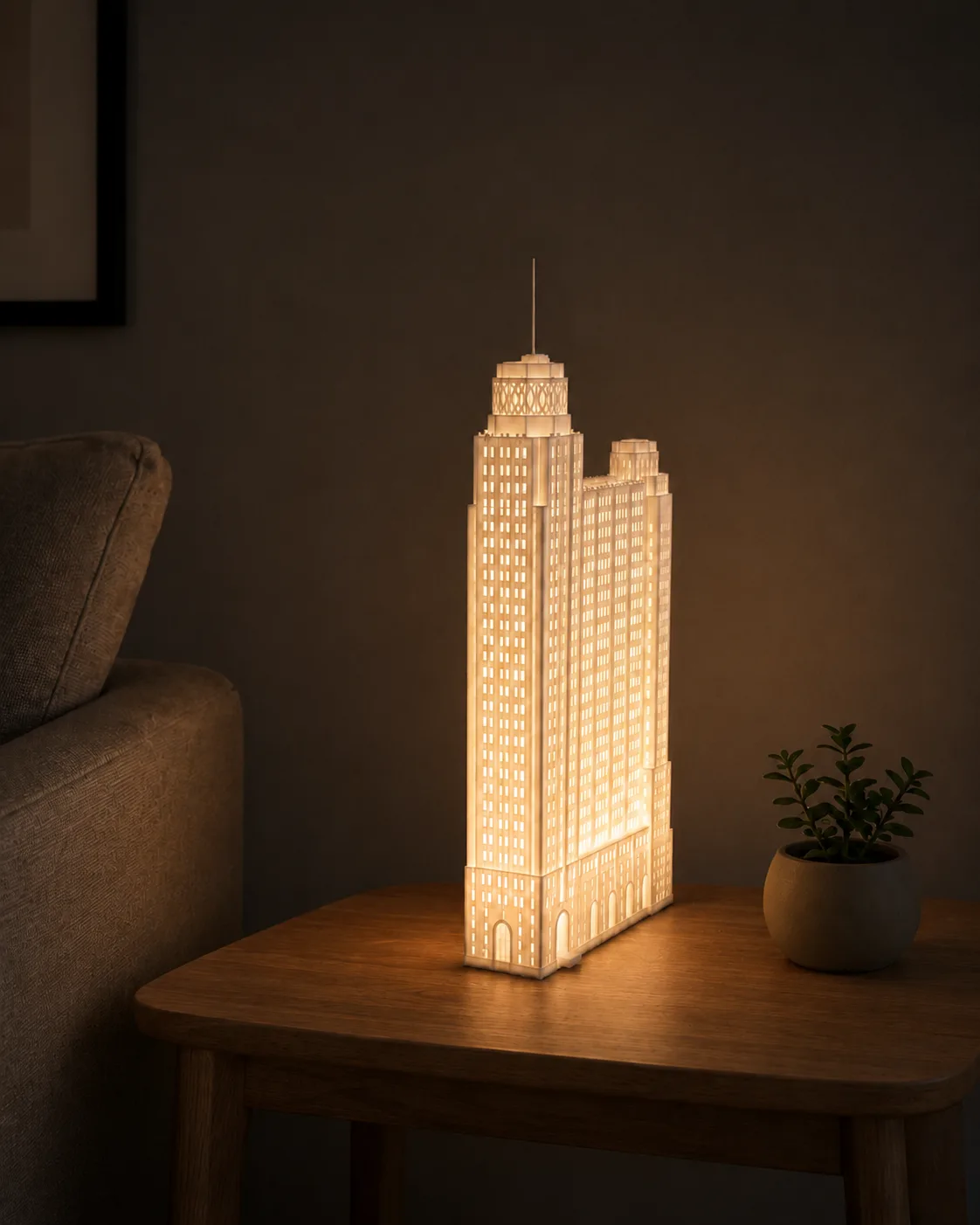 Guardian Building Lamp