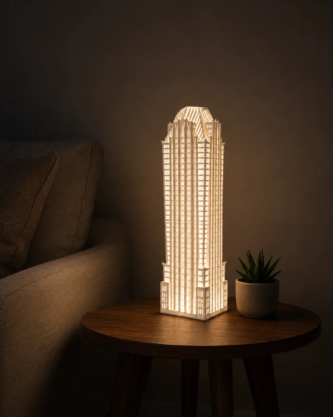 Truist Center Lamp