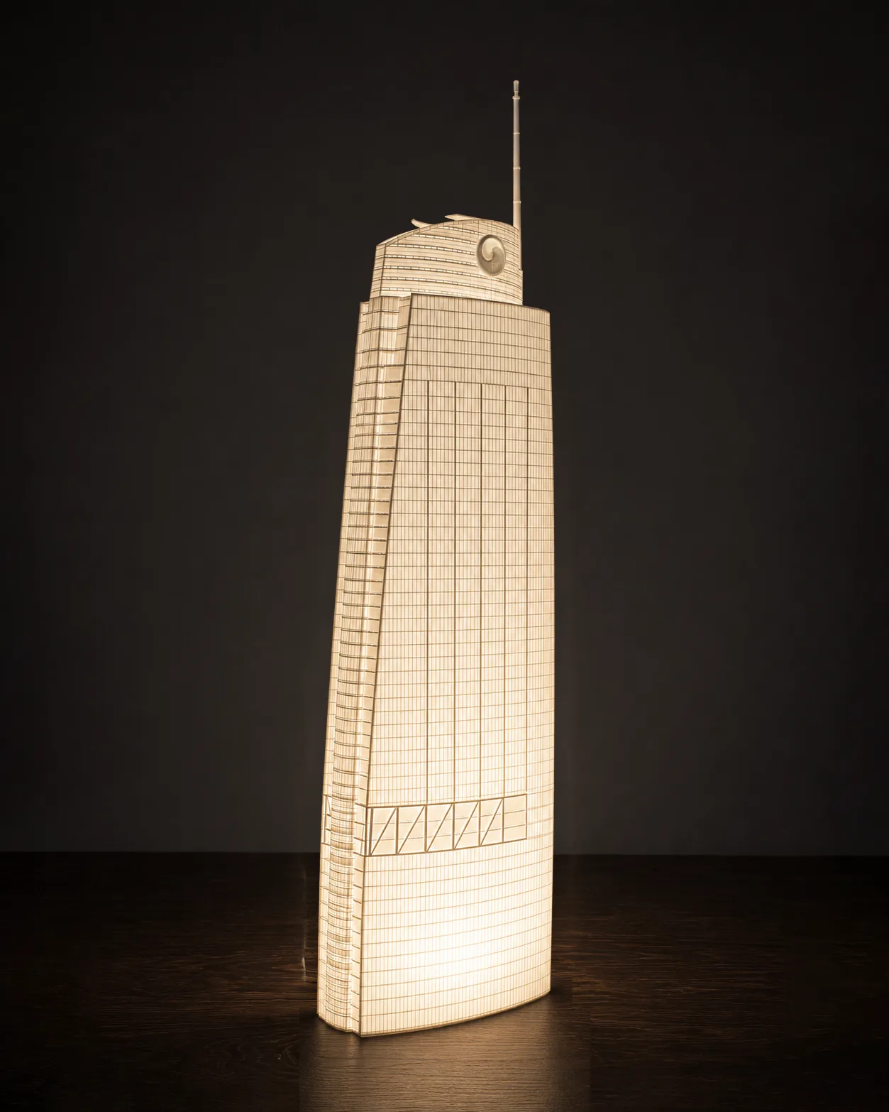 Wilshire Grand Center Lamp